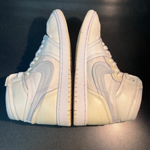 Nike Women's Air Jordan 1 MM High White Pure Platinum Sail FB9891-100 Size 8.5 - Picture 10 of 12